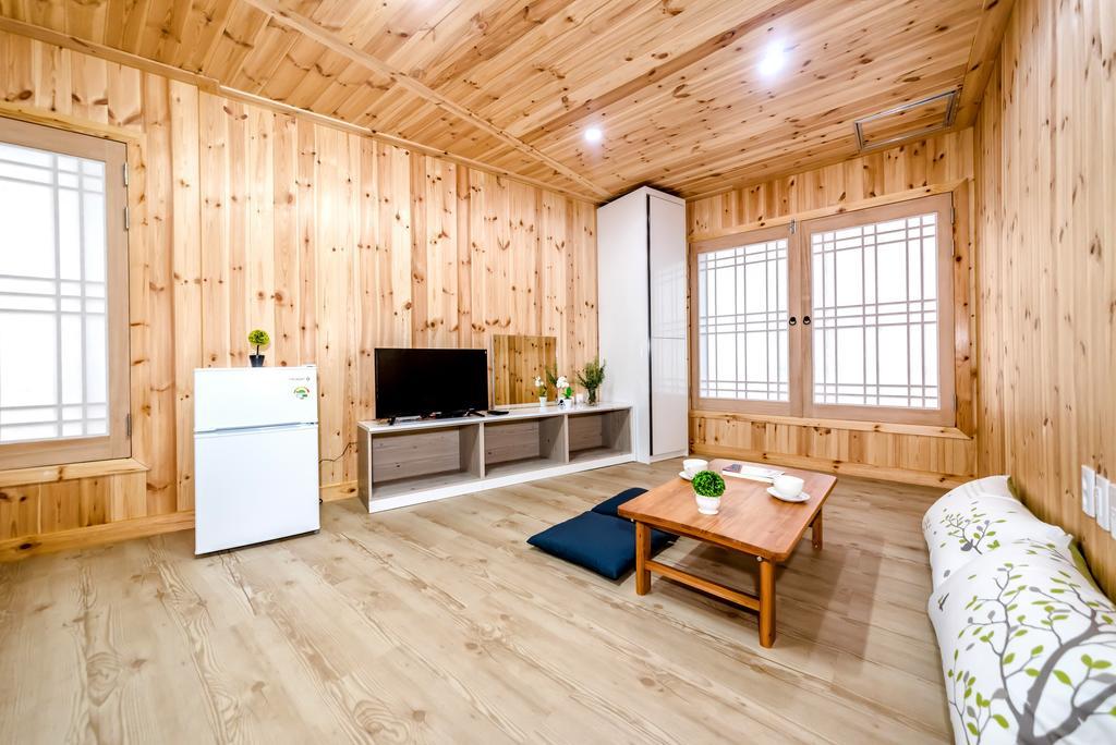 Villa Cardinal House Jeju Esterno foto